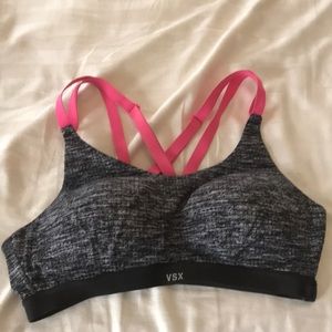 VS sports bra